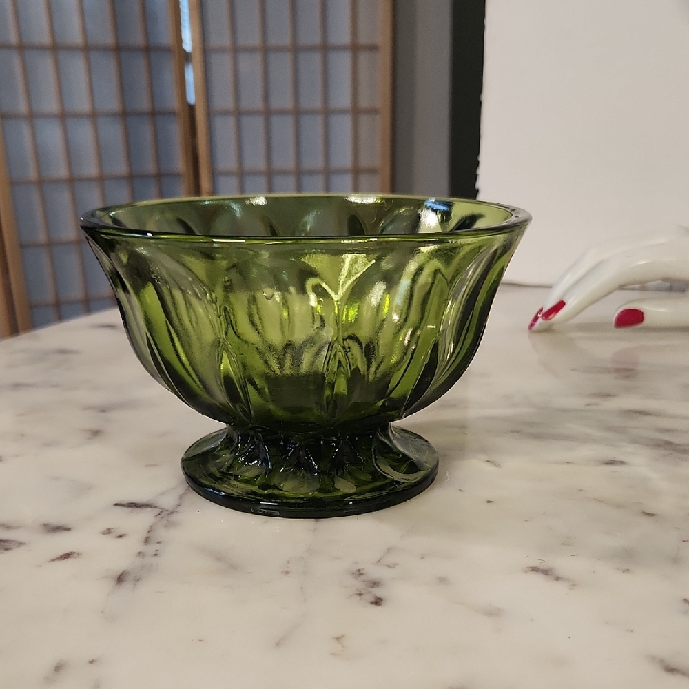Vintage | Anchor Hocking Green Glass Compote / Candy Bowl